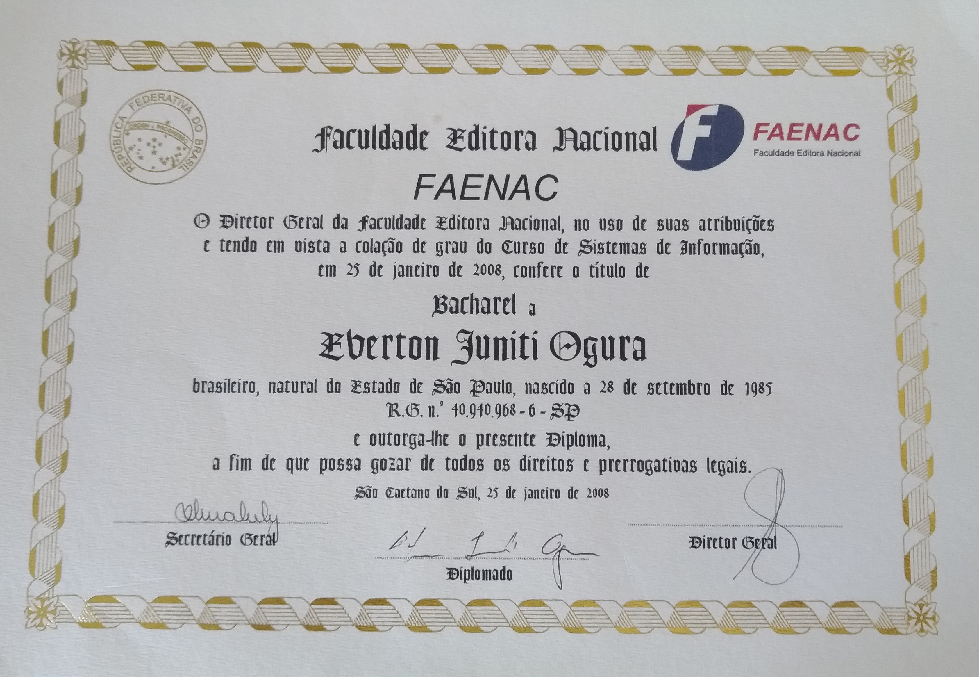 Imagem do diploma de graduação, bacharel em Sistemas de Informação